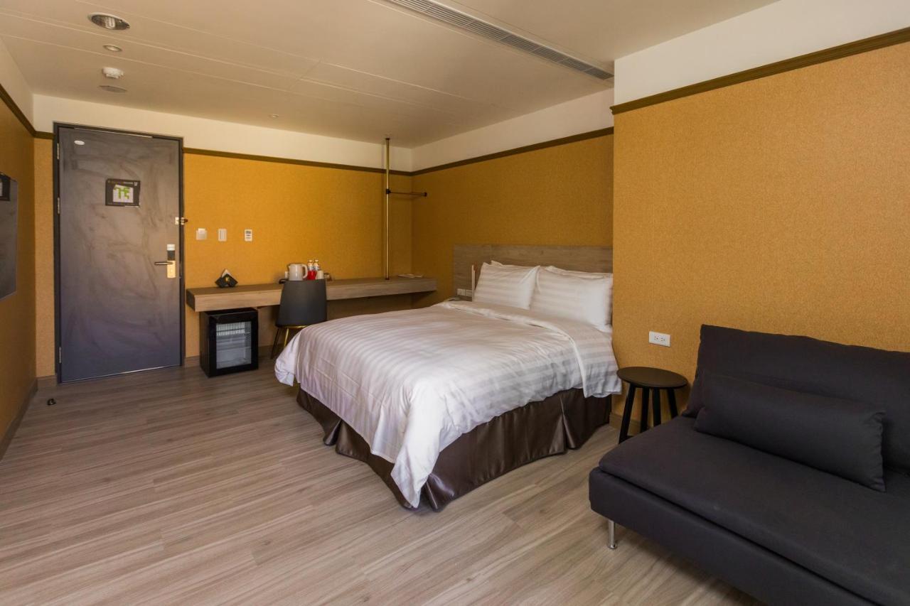 Q21 Hotel Гаосюн Экстерьер фото