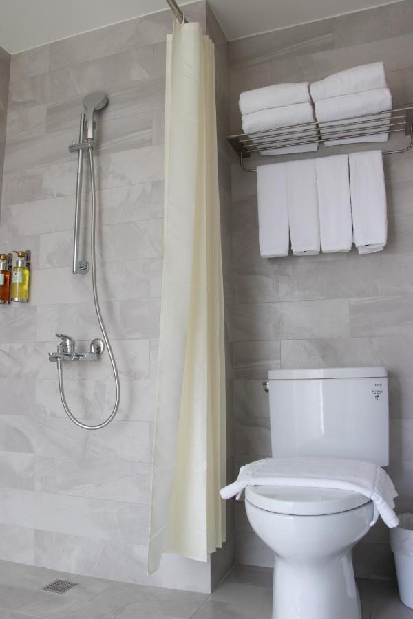 Q21 Hotel Гаосюн Экстерьер фото