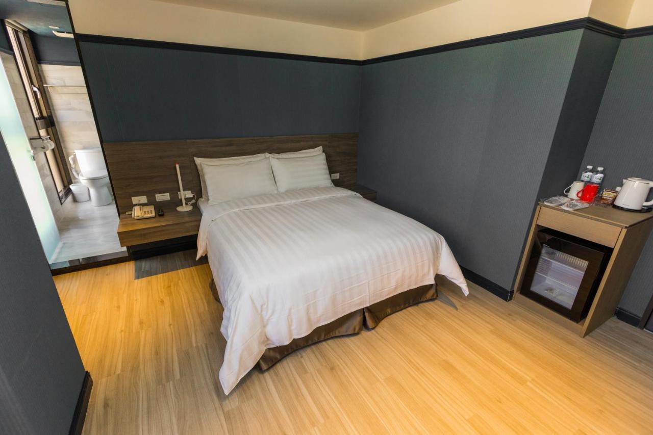 Q21 Hotel Гаосюн Экстерьер фото